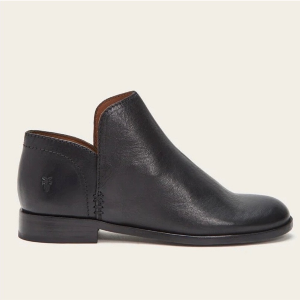 Frye Elyssa Shooties